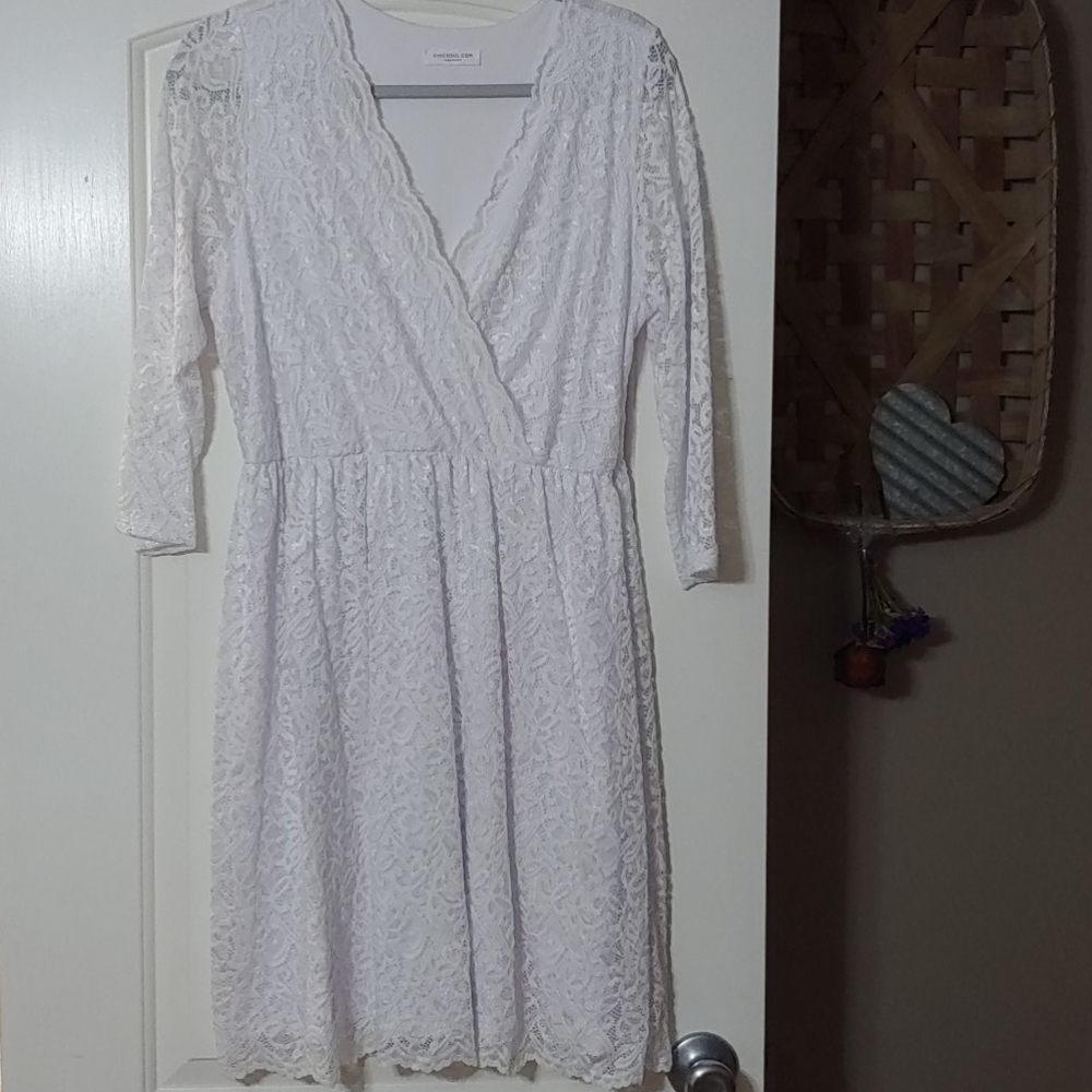 White lace dress
